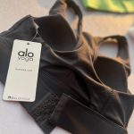 نیمتنه برند alo yoga مشکی