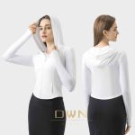 سوییشرت کلاهدار سفید